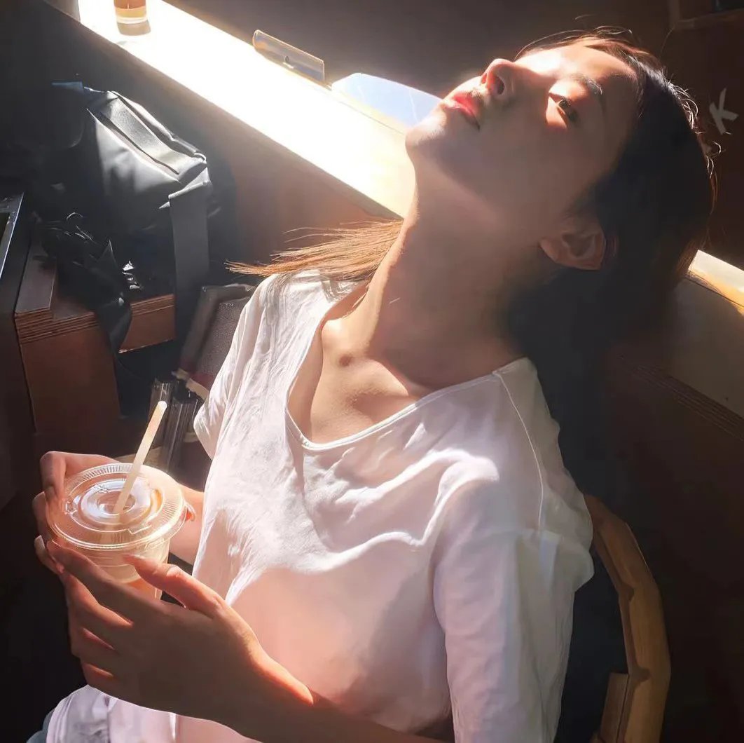 掬水月在手